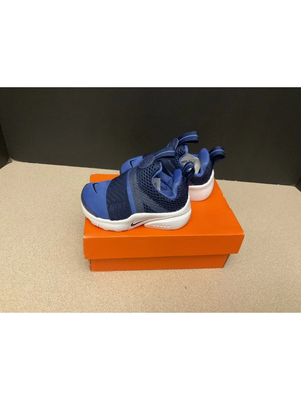 New! Toddler’s Nike Presto Extreme Blue Athletic Shoes. Size 4C. Awesome Shoes!